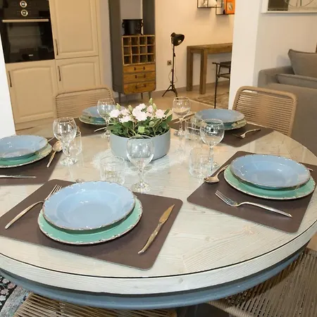 Villa Dolphin *